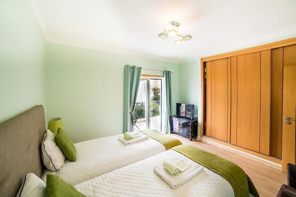 Premium bedding, down comforters, memory foam beds, minibar