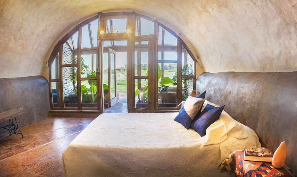 Panoramic Room, 1 Queen Bed | Soundproofing, bed sheets