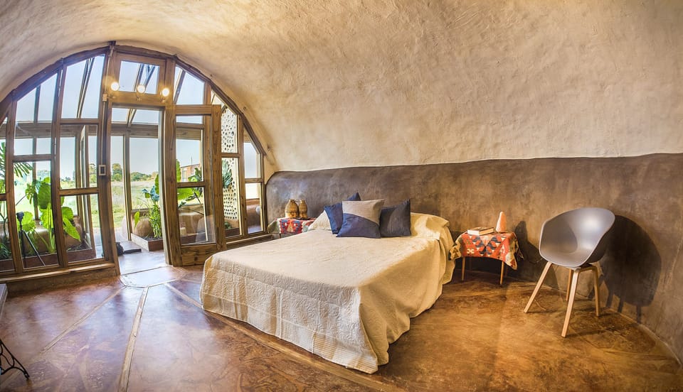 Panoramic Room, 1 Queen Bed | Soundproofing, bed sheets