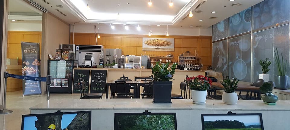 Cafe