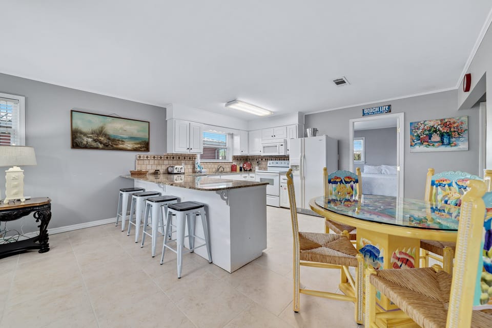 Kitchen and dining space