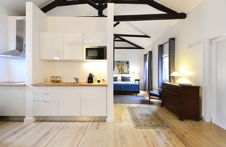 Deluxe Suite | Private kitchenette