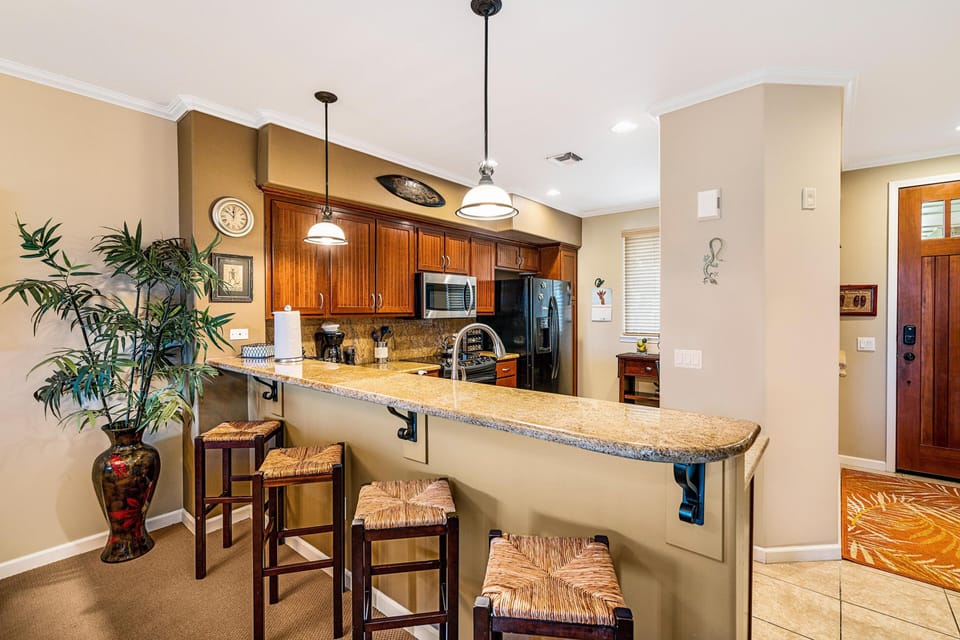 House, 1 King Bed, Golf View (Waikoloa Beach Villas E32) | Private kitchen