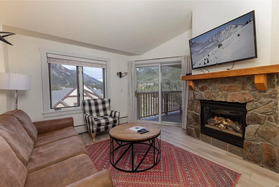 Indoors, Home Decor, Fireplace, Furniture, Table