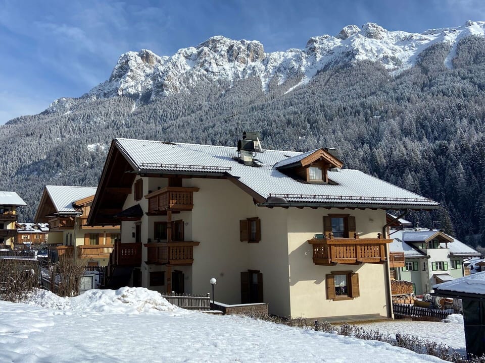 Snow, Mountain, Property, Sky, Window, Building, House, Slope, Freezing, Landscape