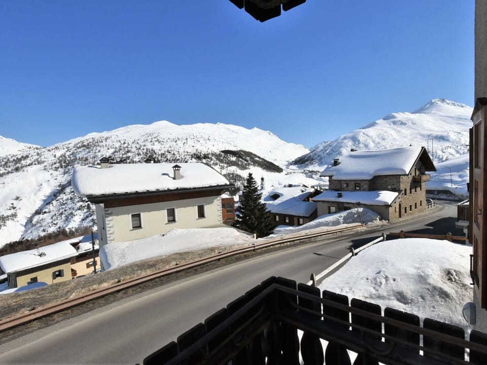 Sky, Snow, Mountain, Building, Slope, Architecture, World, Freezing, House, Window