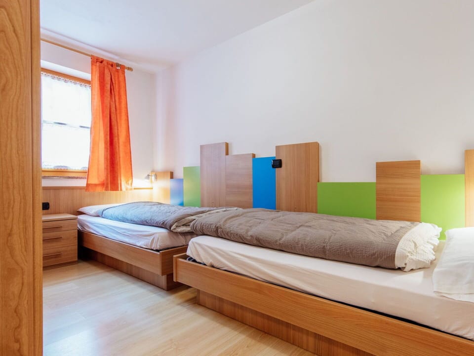 Property, Furniture, Building, Comfort, Wood, Bed Frame, Pillow, House, Bed, Interior Design