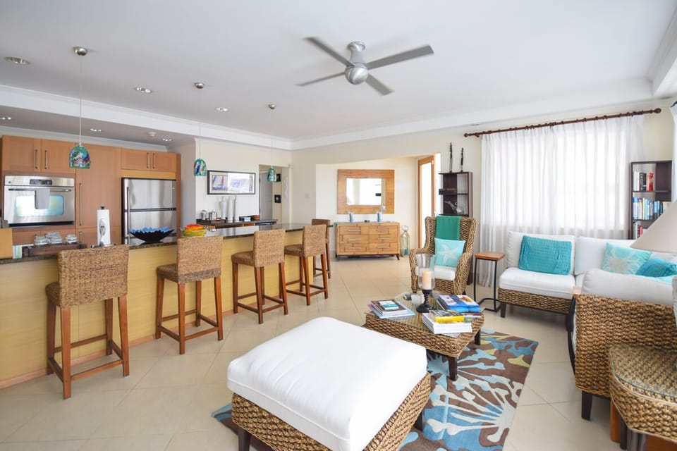 Great space to relax with friends, family or a romantic getaway