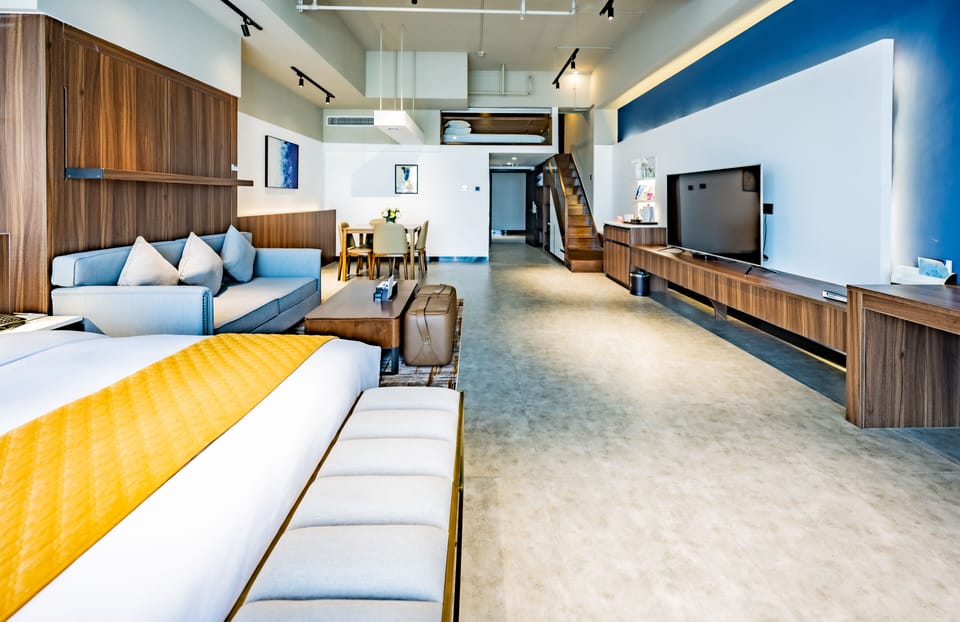 Deluxe Twin Room | Premium bedding, down comforters, minibar, in-room safe
