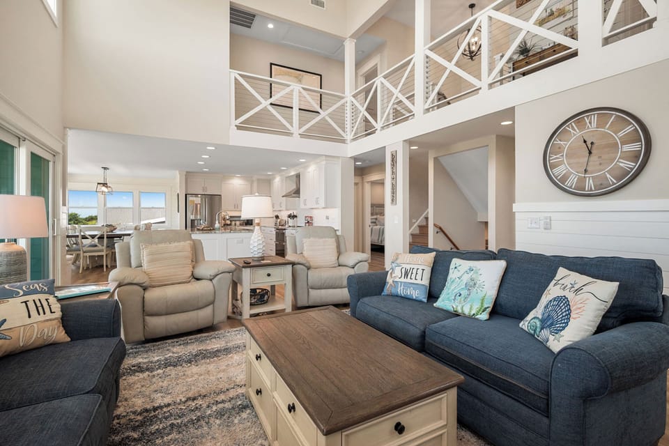 Living Room - 1st Level Southeast