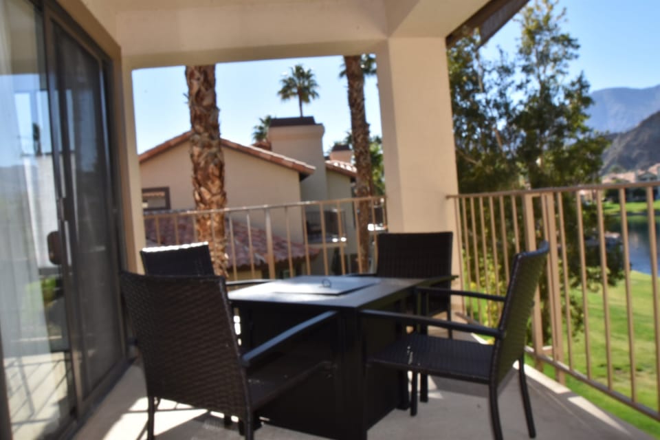 patio fire table