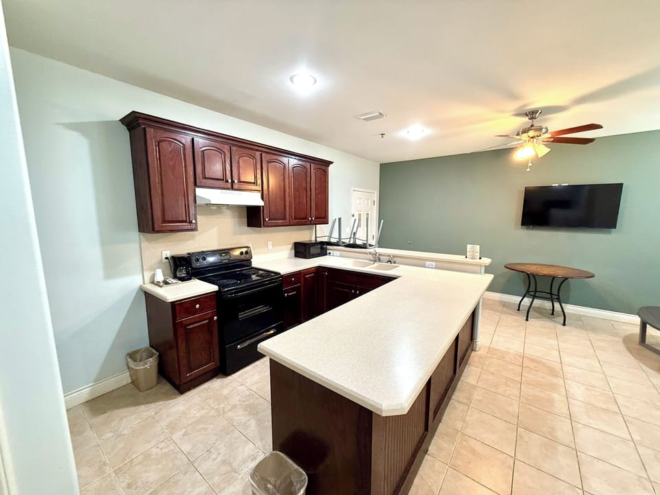Family Apartment, 2 Bedrooms, Kitchen | Private kitchen | Coffee/tea maker, microwave, dishwasher, eco-friendly cleaning products