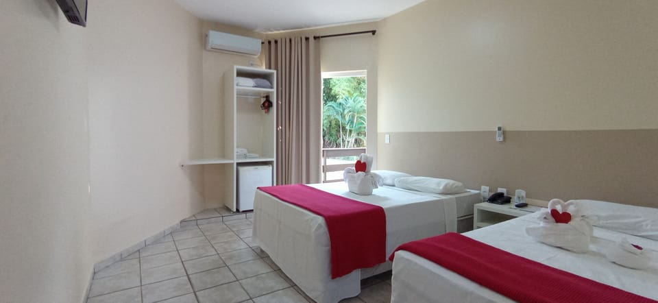 Superior Twin Room | Minibar, desk, free WiFi, bed sheets