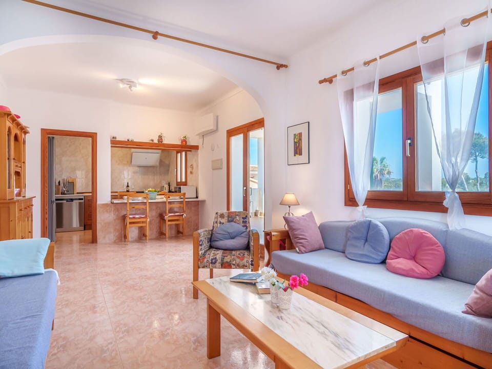 Furniture, Property, Cabinetry, Comfort, Building, Azure, Wood, Lighting, Lamp, Interior Design