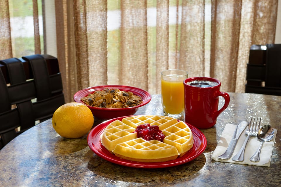 Free continental breakfast