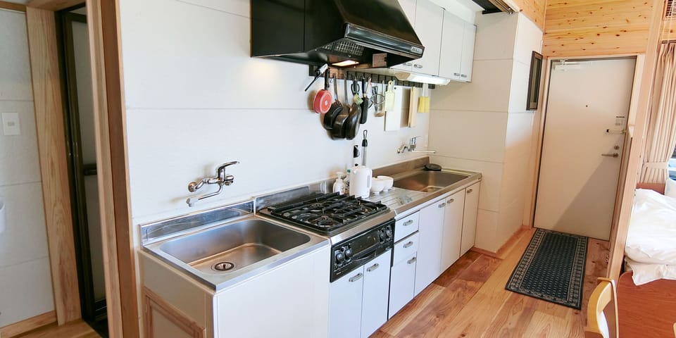 Deluxe Villa, 1 Bedroom, Kitchen, Partial Ocean View | Private kitchen | Fridge, electric kettle