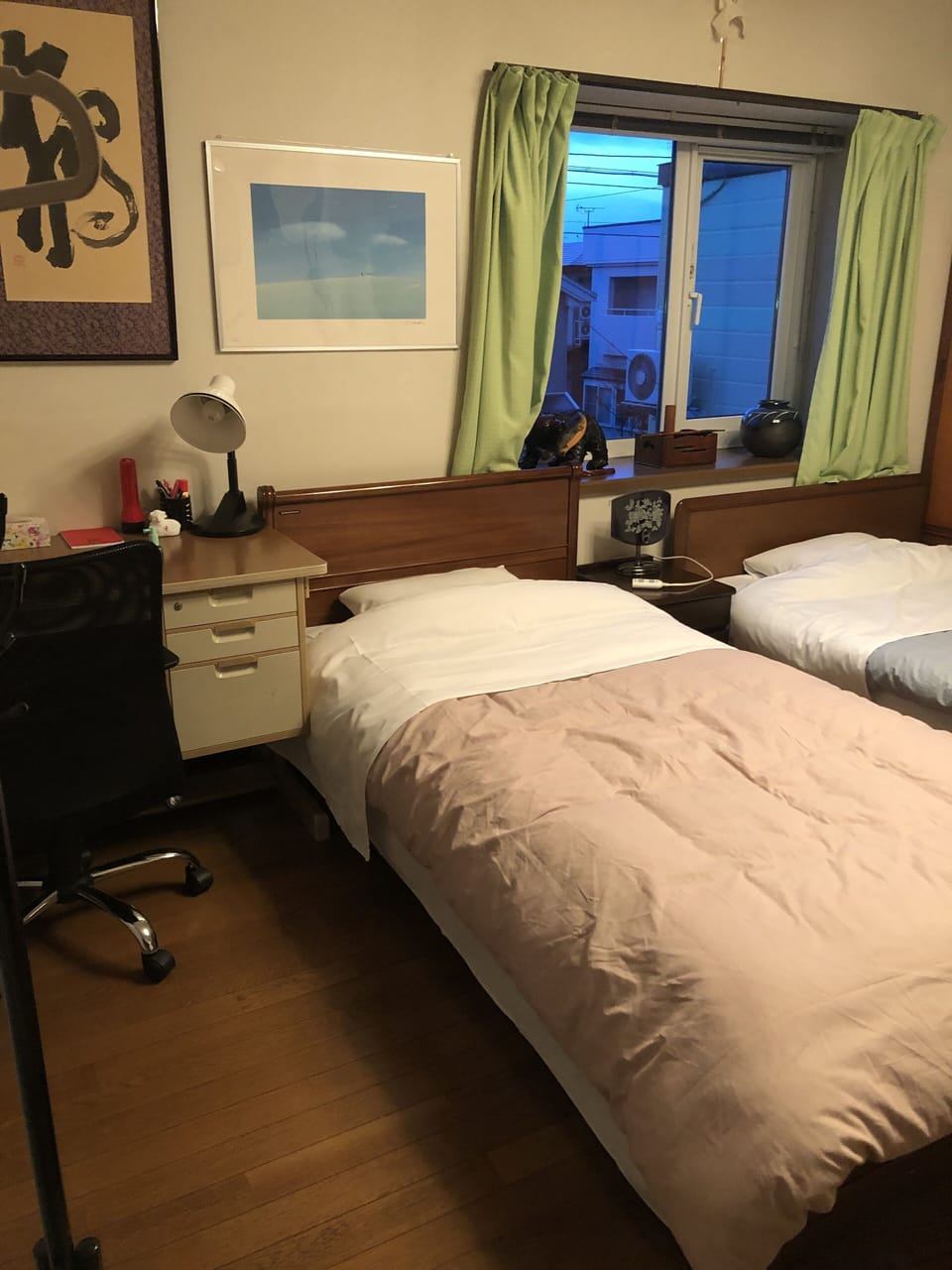 Standard Twin Room | In-room safe, desk, blackout drapes, free WiFi