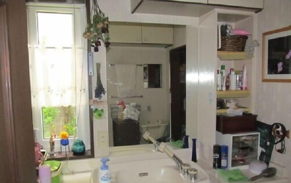 Quadruple Room | Bathroom | Separate tub and shower, rainfall showerhead, free toiletries