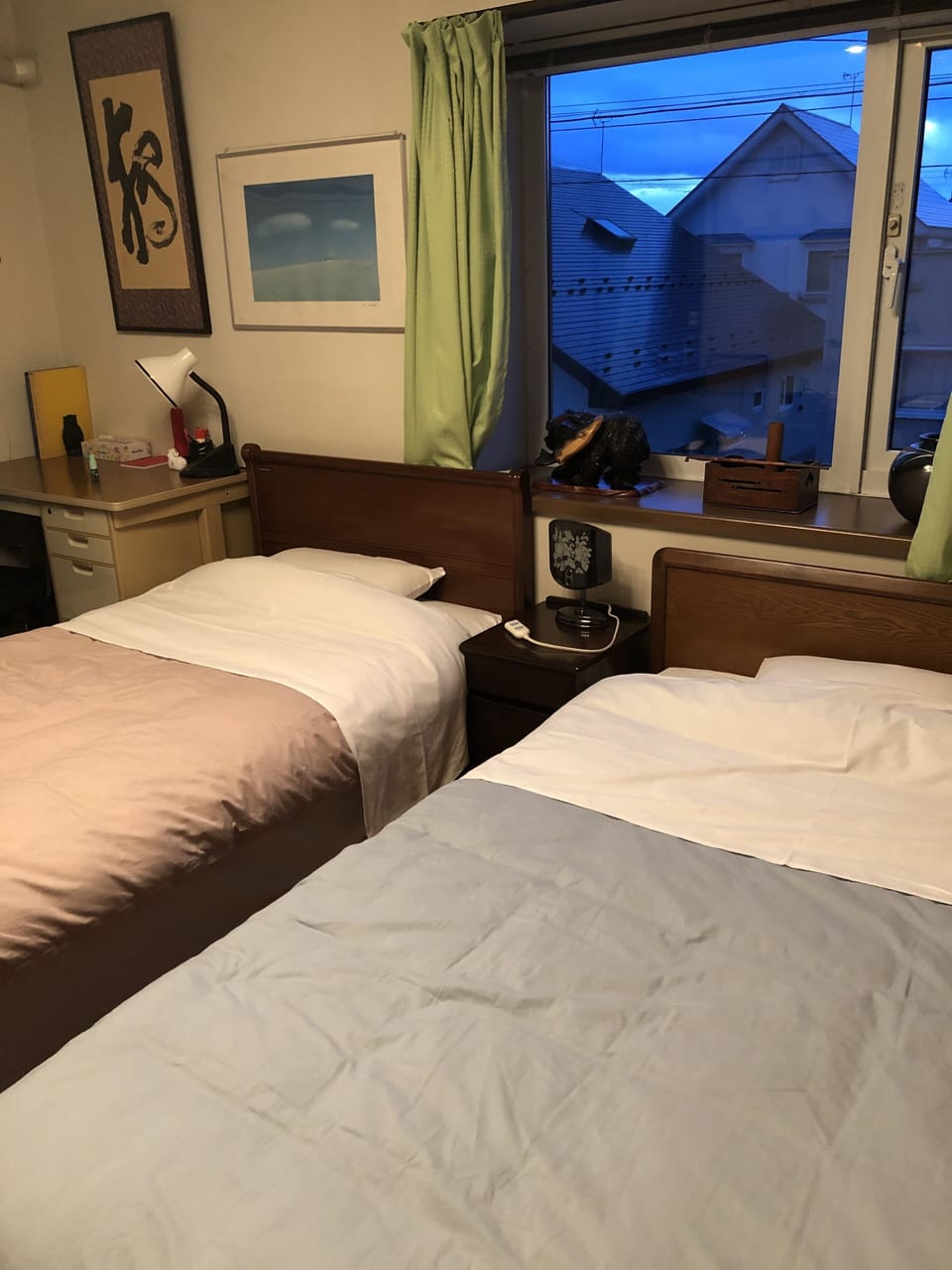 Standard Twin Room | In-room safe, desk, blackout drapes, free WiFi