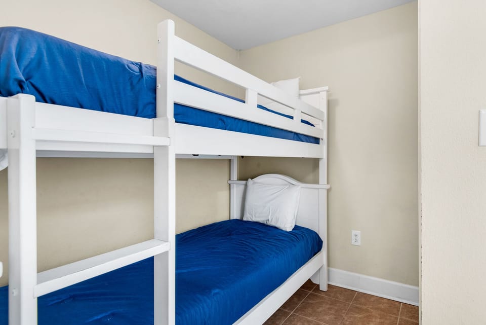 Bunk room