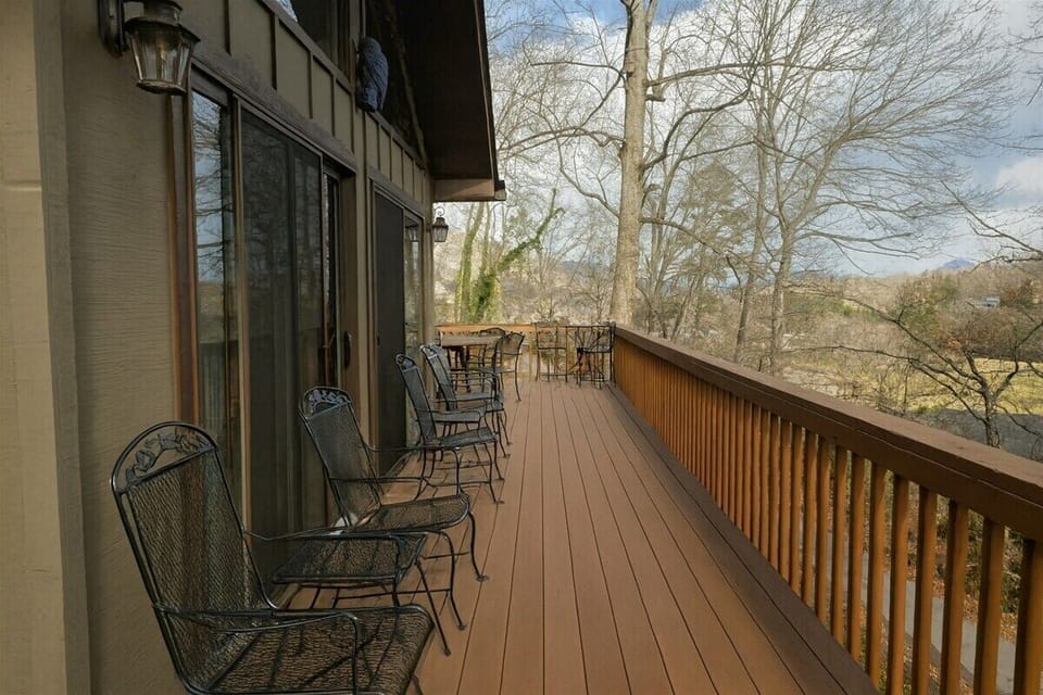 Deck and seating off Living Room