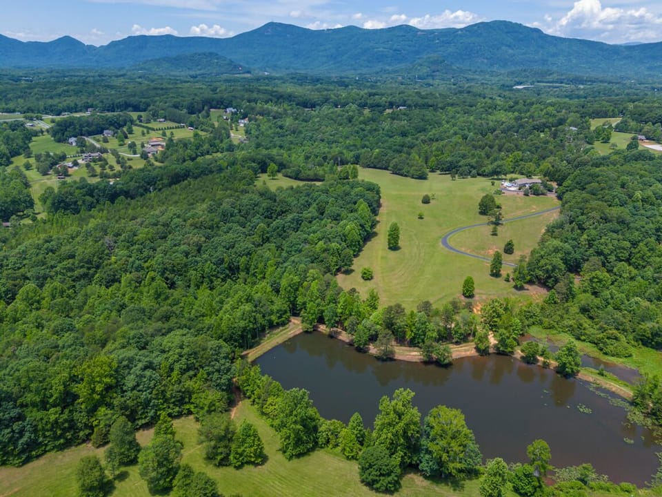 Smaland Falls Property | Private Pond