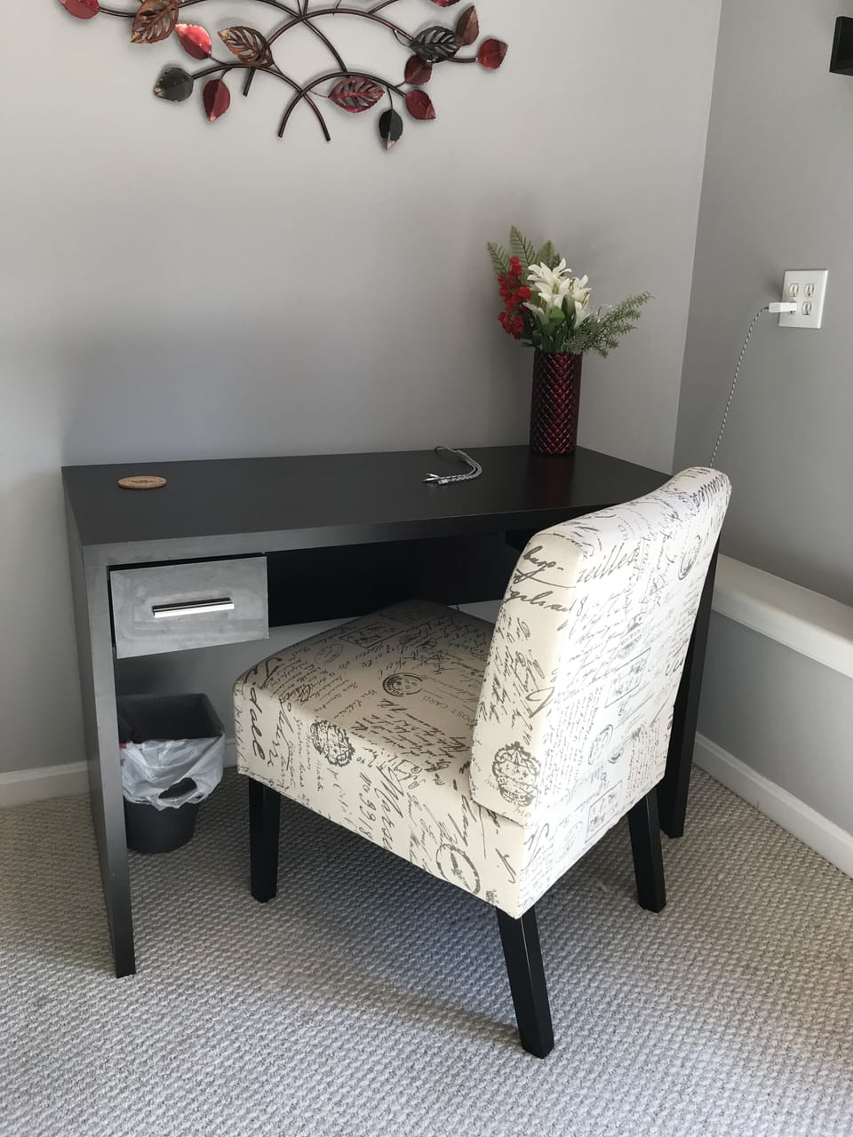 Office desk with multiphone charger
