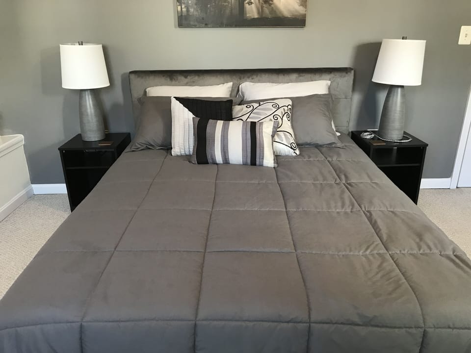 Queen bed
