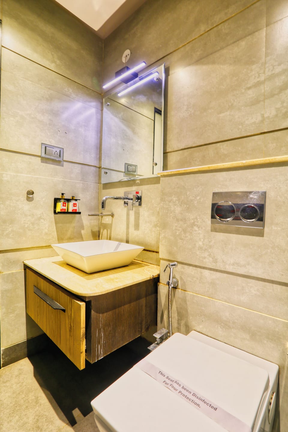 Family Quadruple Room, 1 Double or 2 Twin Beds | Bathroom | Shower, slippers, towels