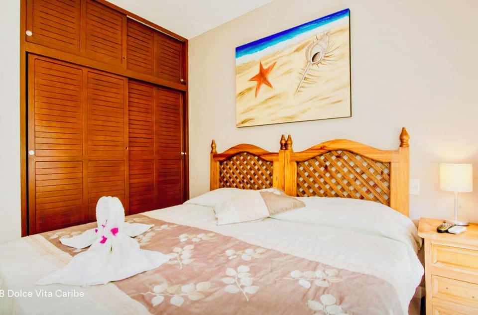 Room, 1 Bedroom, Patio, Garden View | 1 bedroom