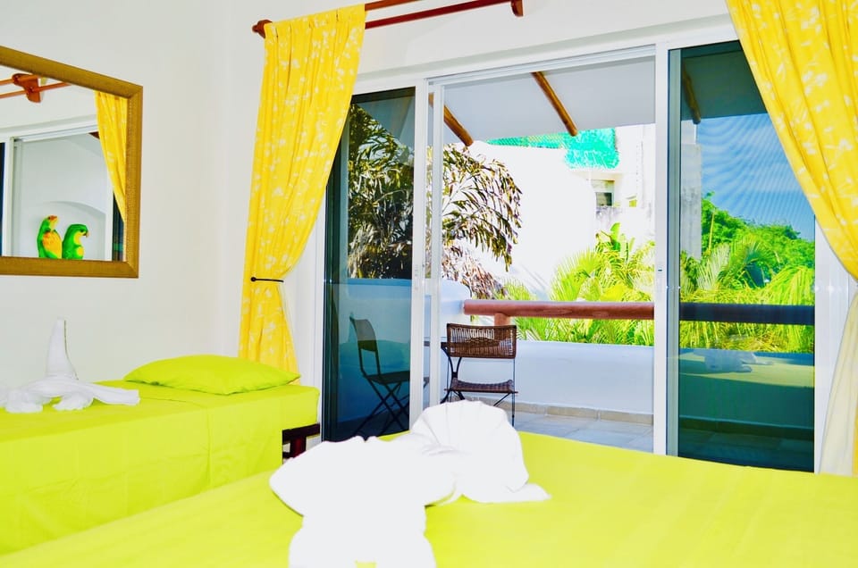 Room, 1 Bedroom, Balcony, Garden View | 1 bedroom