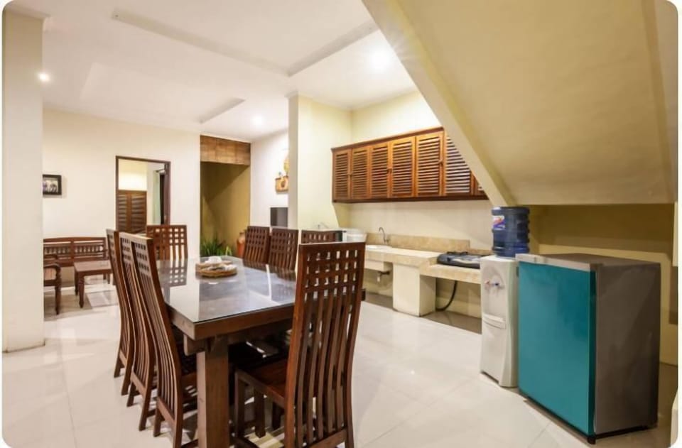 Villa | In-room dining