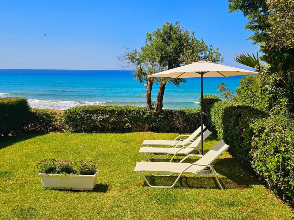 House, 1 Bedroom, Smoking, Terrace | Property grounds