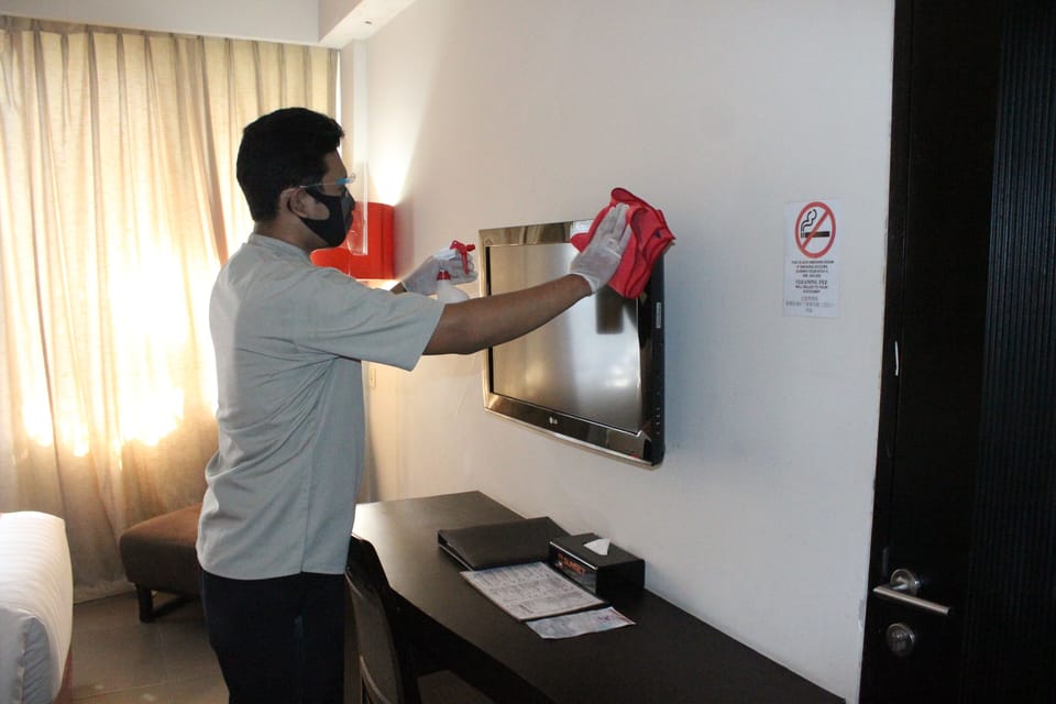 In-room safe, blackout drapes, free WiFi, bed sheets