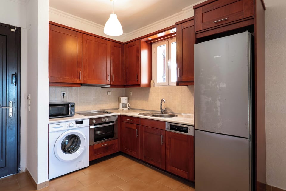 Apartment, 2 Bedrooms, Smoking, Balcony | Interior