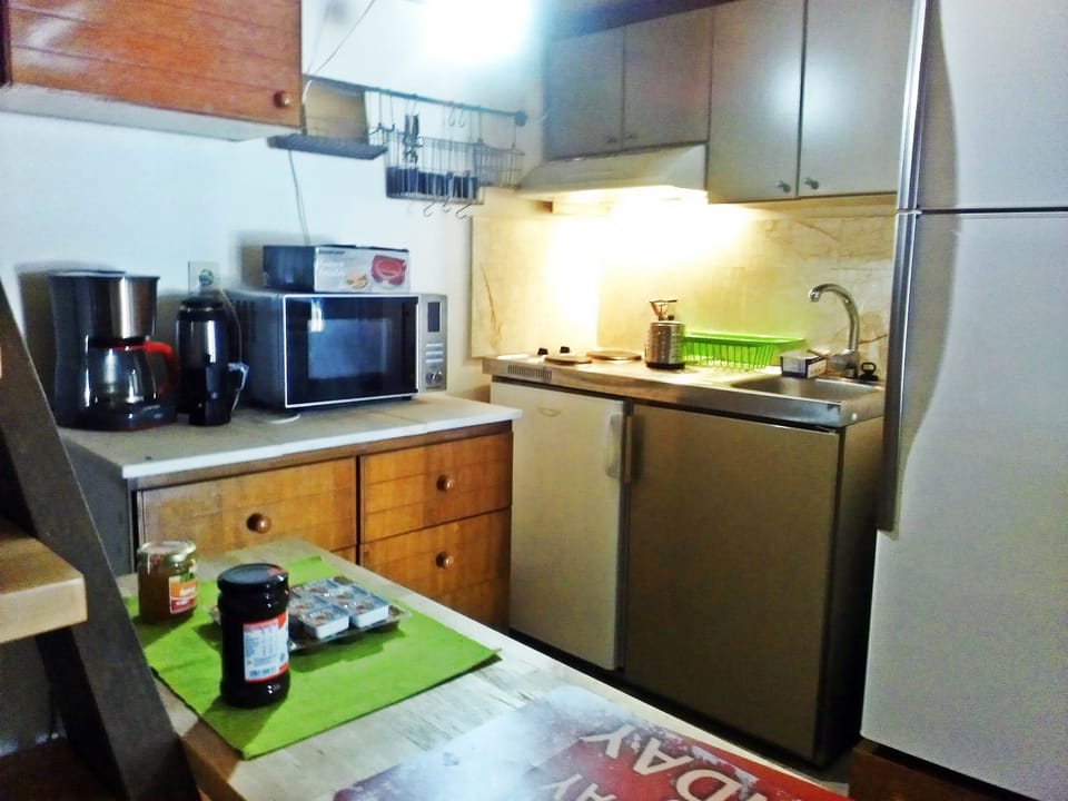 House, 1 Bedroom, Smoking, Balcony | Interior