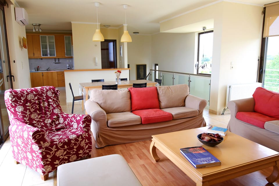 Villa, 5 Bedrooms, Private Pool, Ocean View | Interior