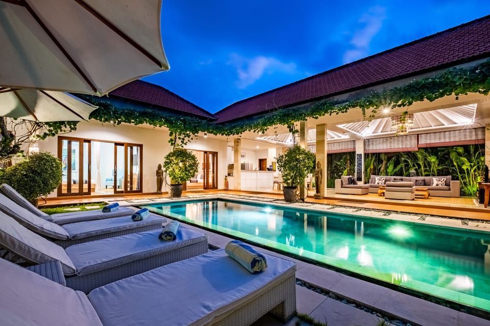 Front of property - evening/night