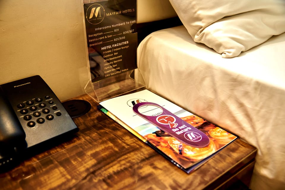 Standard Room | In-room safe, desk, laptop workspace, iron/ironing board