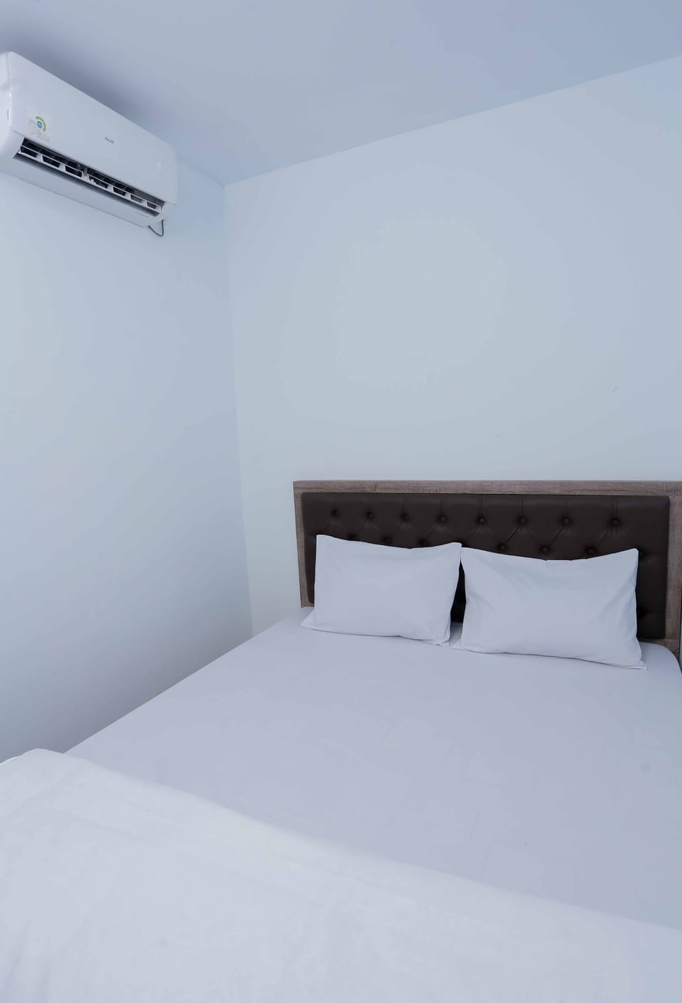 Deluxe Double Room, 1 Queen Bed | Desk, free WiFi, bed sheets