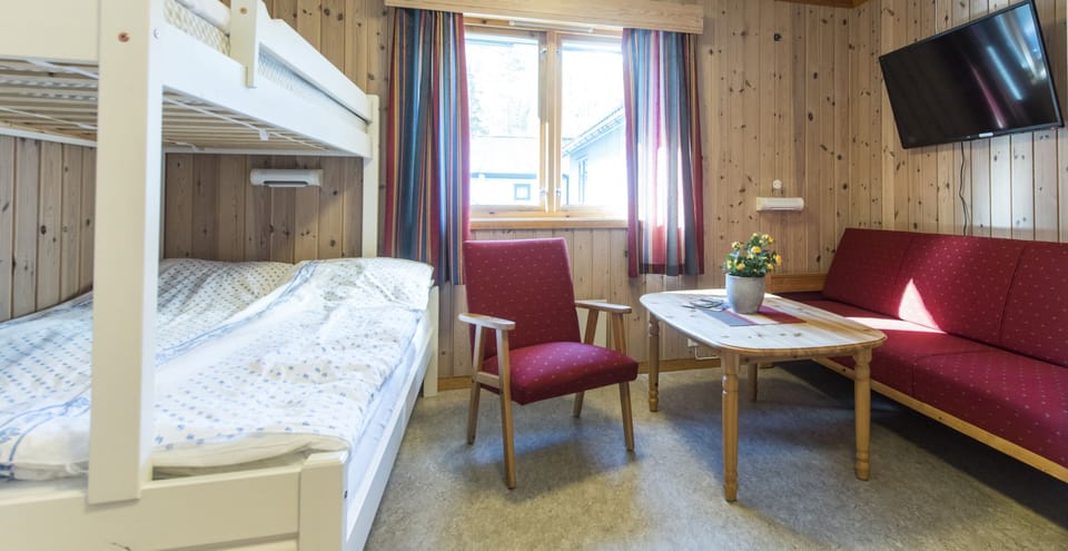 Double Room | Free WiFi, bed sheets