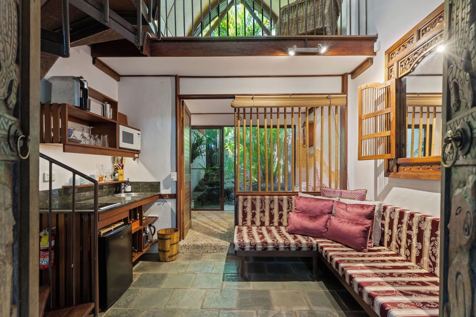 Garden Buree | Private kitchen | Espresso maker, fridge, microwave, stovetop