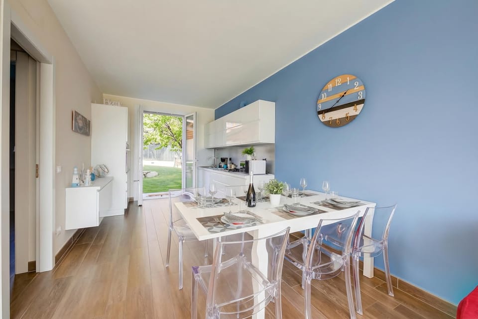 Family Villa, 3 Bedrooms, 2 Bathrooms, Mountainside (Villa Il Gelsomino Bellavista) | Dining