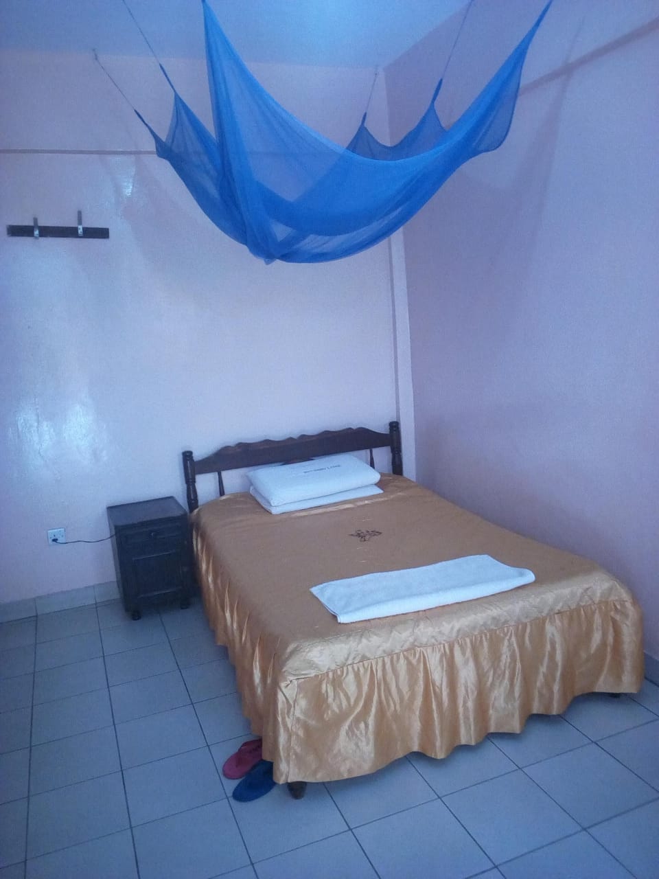 Single Room | Desk, blackout drapes, free WiFi, bed sheets