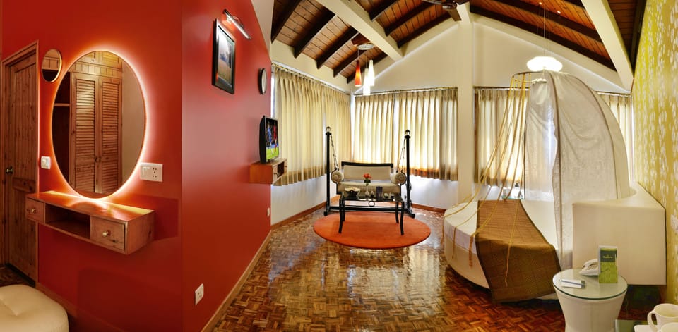 Honeymoon Room | Premium bedding, memory foam beds, desk, blackout drapes