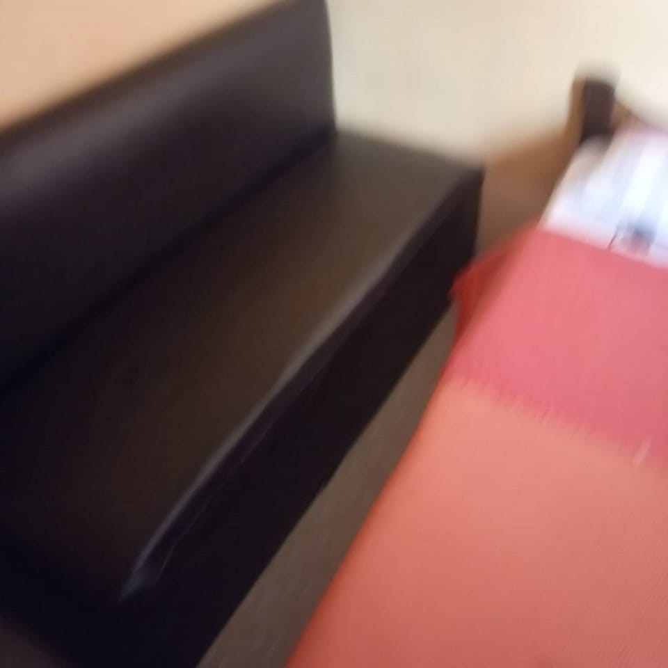 Single Room | Desk, free WiFi, bed sheets