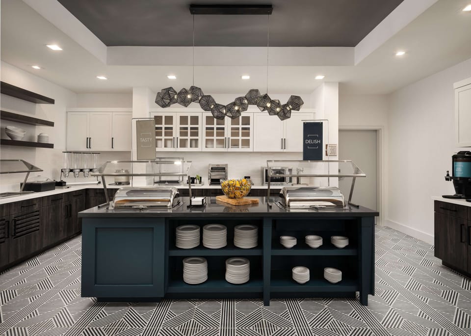 Free daily on-the-go breakfast