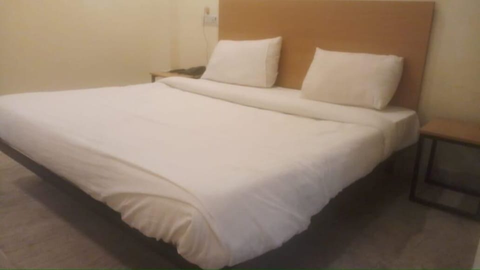 Double Room | Free WiFi