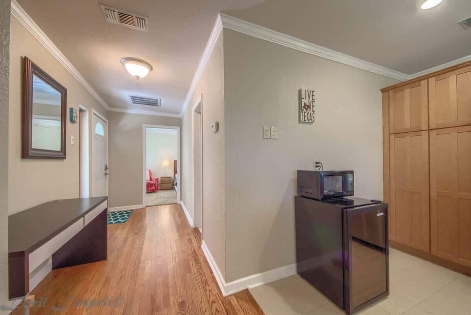 Entry hallway. 