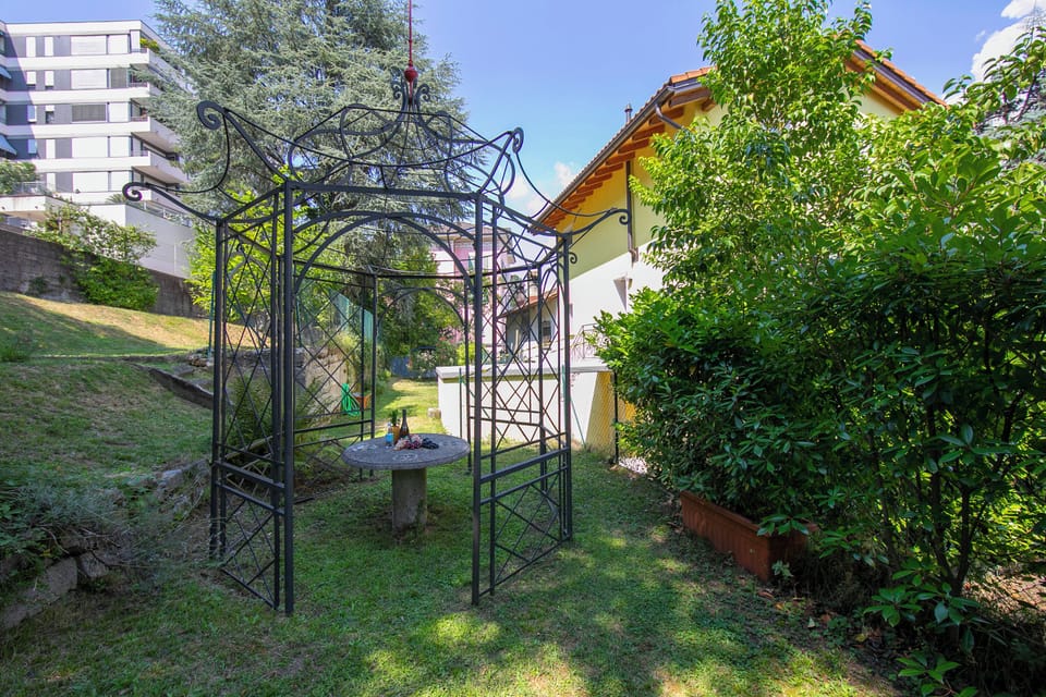 Family Apartment, 2 Bedrooms, 2 Bathrooms (Franklin House with Private Garden) | Property grounds